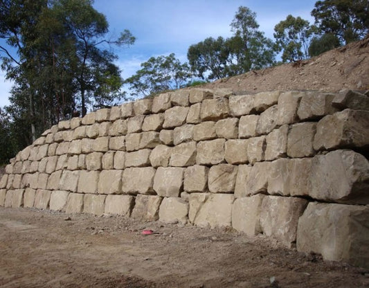 Seamless Integration of Boulder Walls in a Residential Construction in Gold Coast