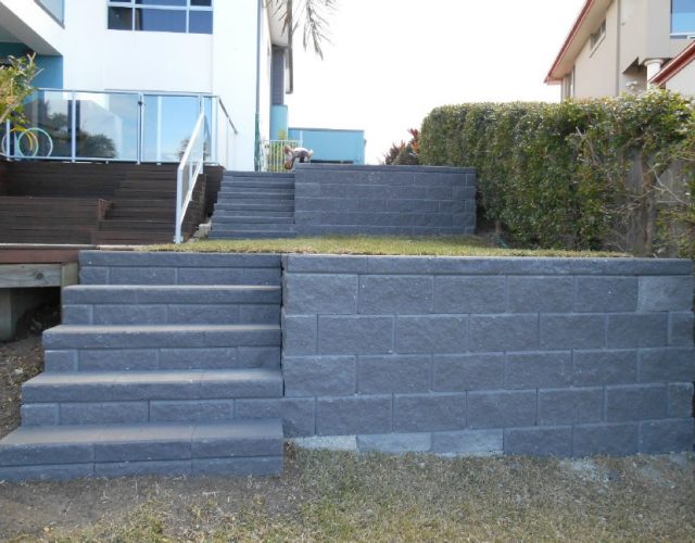 Terrace Transformation with Heron Concrete Blocks in Gold Coast Garden